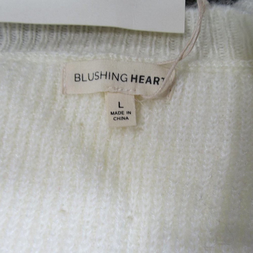 Blushing Heart Bell Sleeve Sweater
New - Picture 6 of 7